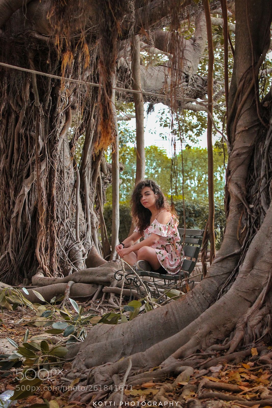 Canon EOS 550D (EOS Rebel T2i / EOS Kiss X4) sample photo. Jungle girl  photography