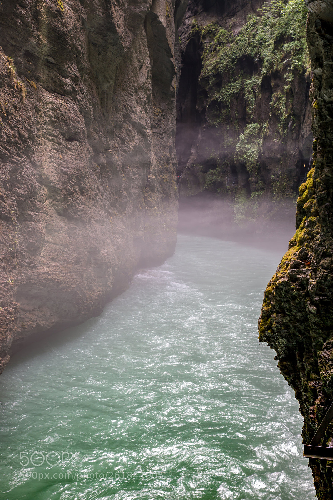 Canon EOS 6D Mark II sample photo. Aareschlucht 3 photography