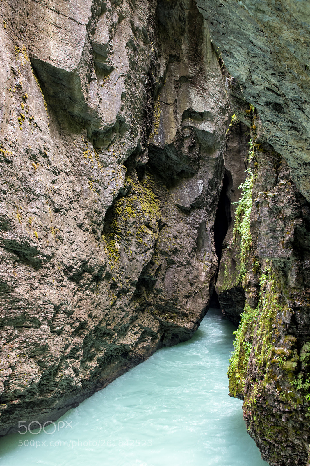 Canon EOS 6D Mark II sample photo. Milky water photography