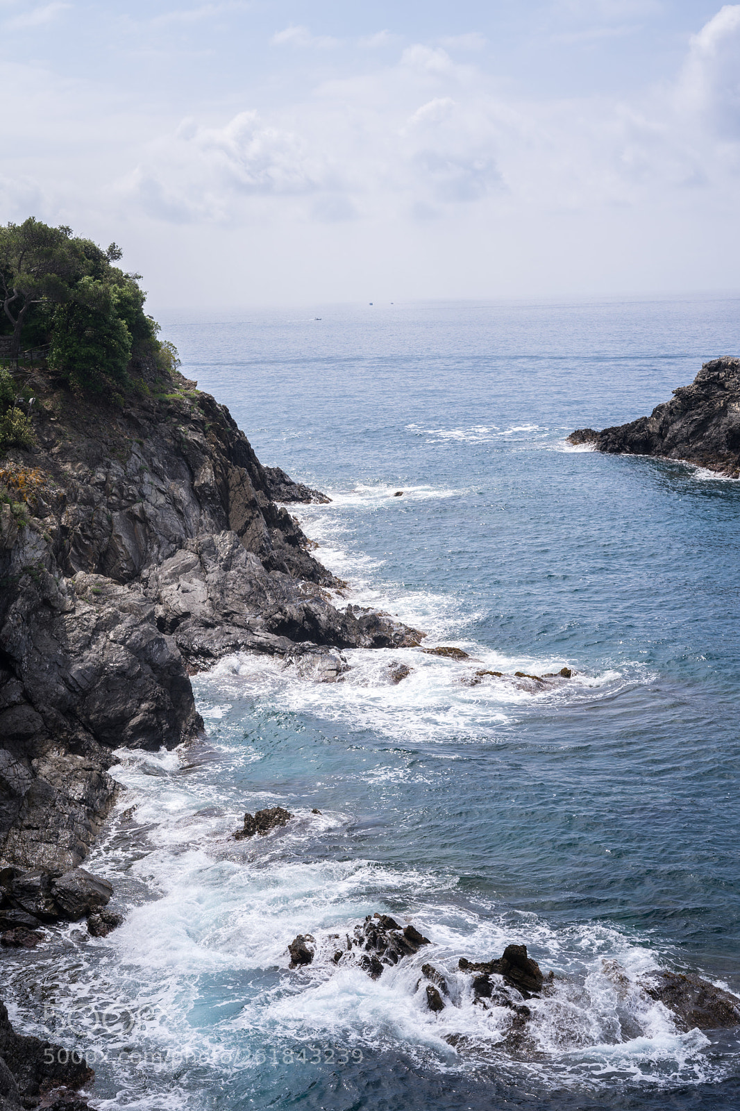 Sony a7 sample photo. Coast view in cinque photography
