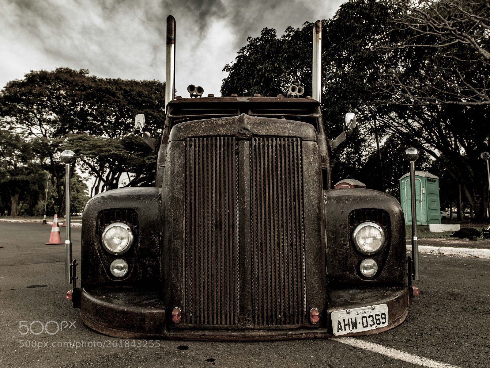 Hasselblad H3DII-31 sample photo. Old truck ii photography