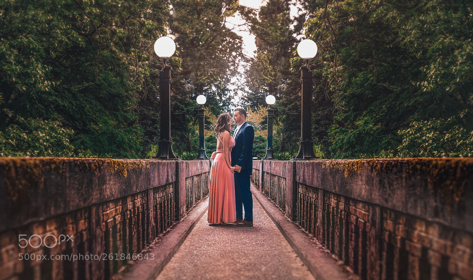 Canon EOS 5D Mark IV sample photo. The bridge photography