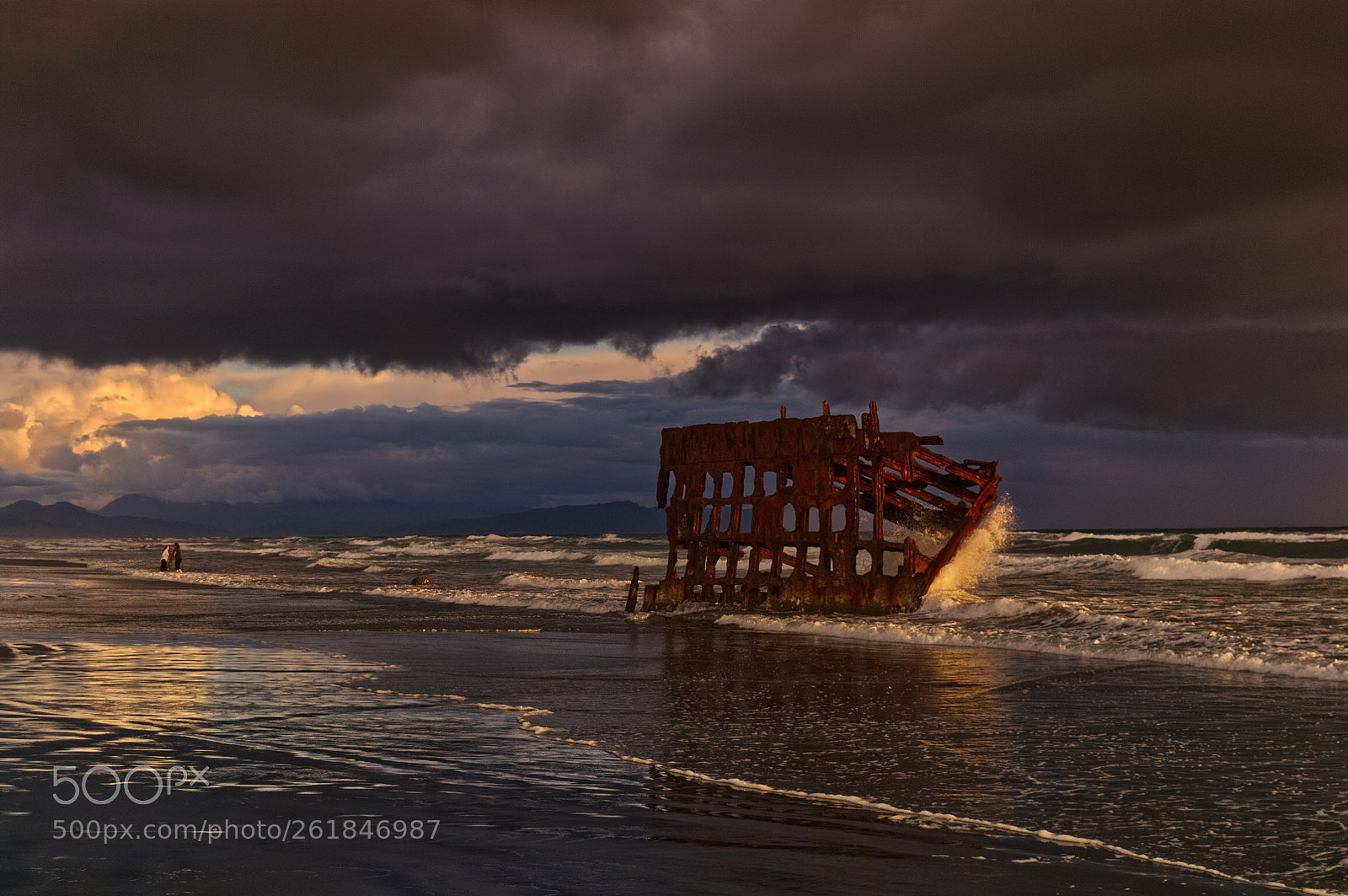 Nikon D3100 sample photo. Peter iredale and the photography