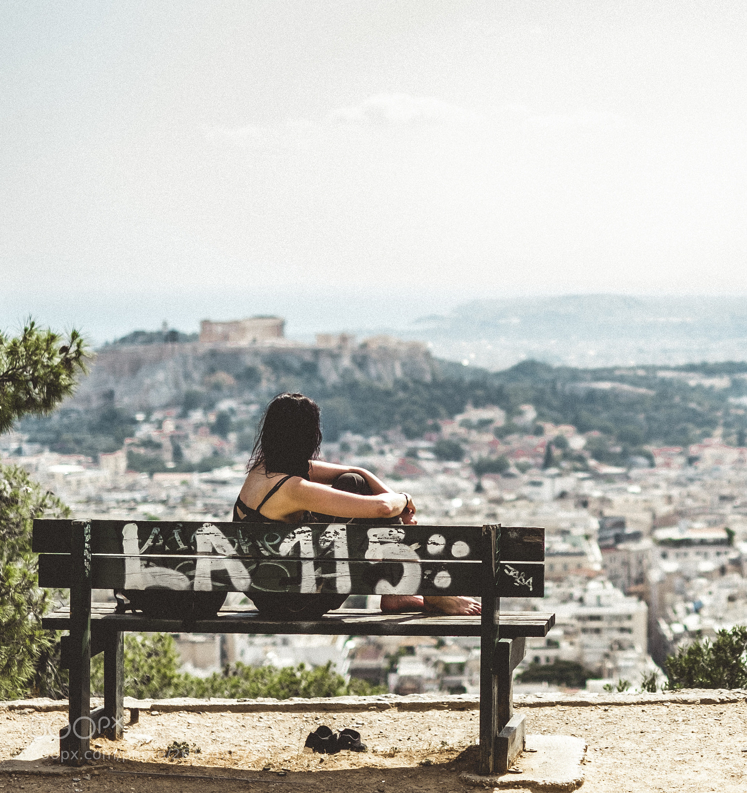 Fujifilm X-T2 sample photo. Girl relaxing with thousants photography