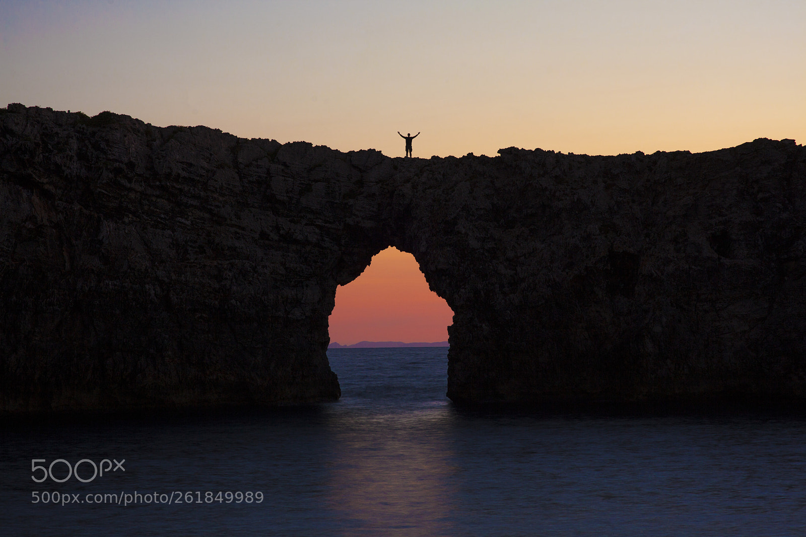 Canon EOS 5D Mark II sample photo. Stone arch photography
