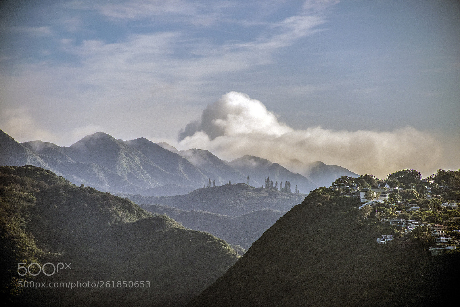 Nikon D810 sample photo. Morning clouds, ko'olau range photography