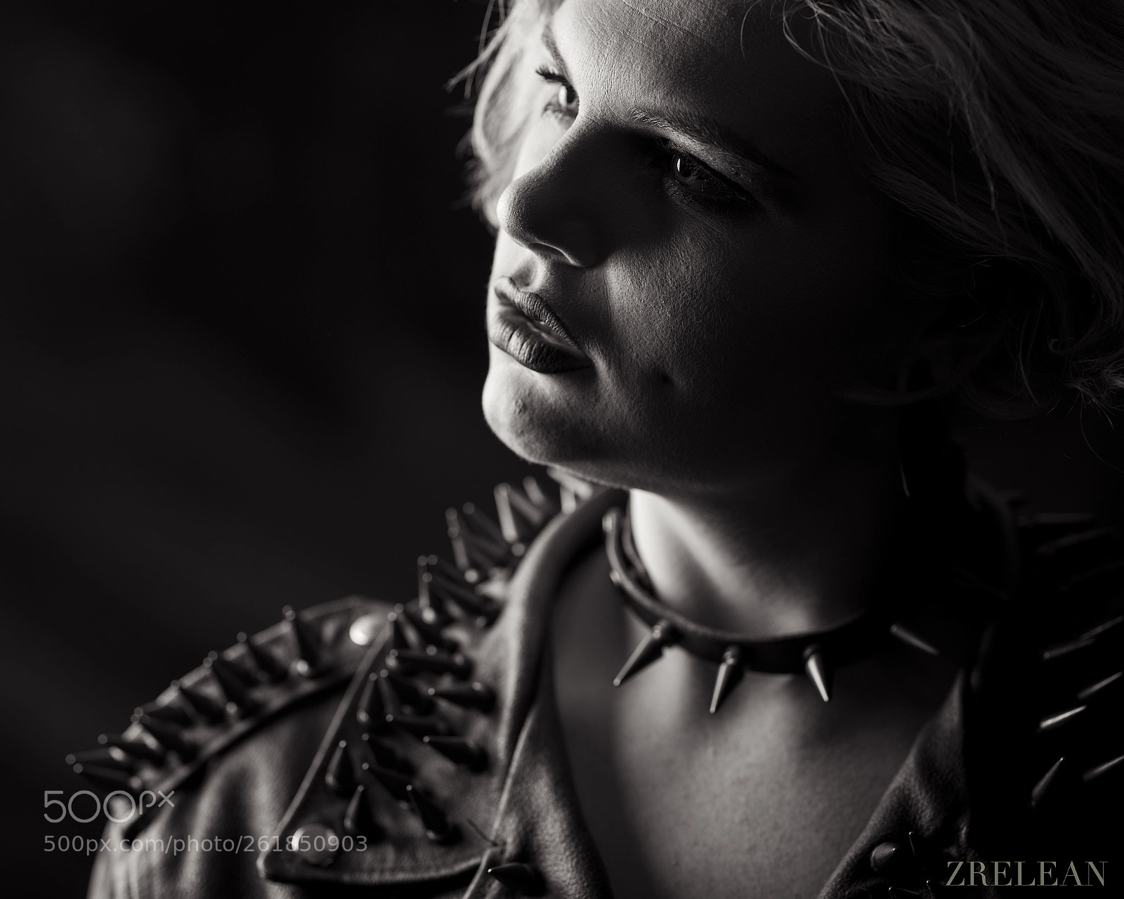 Fujifilm GFX 50S sample photo. In the dark photography