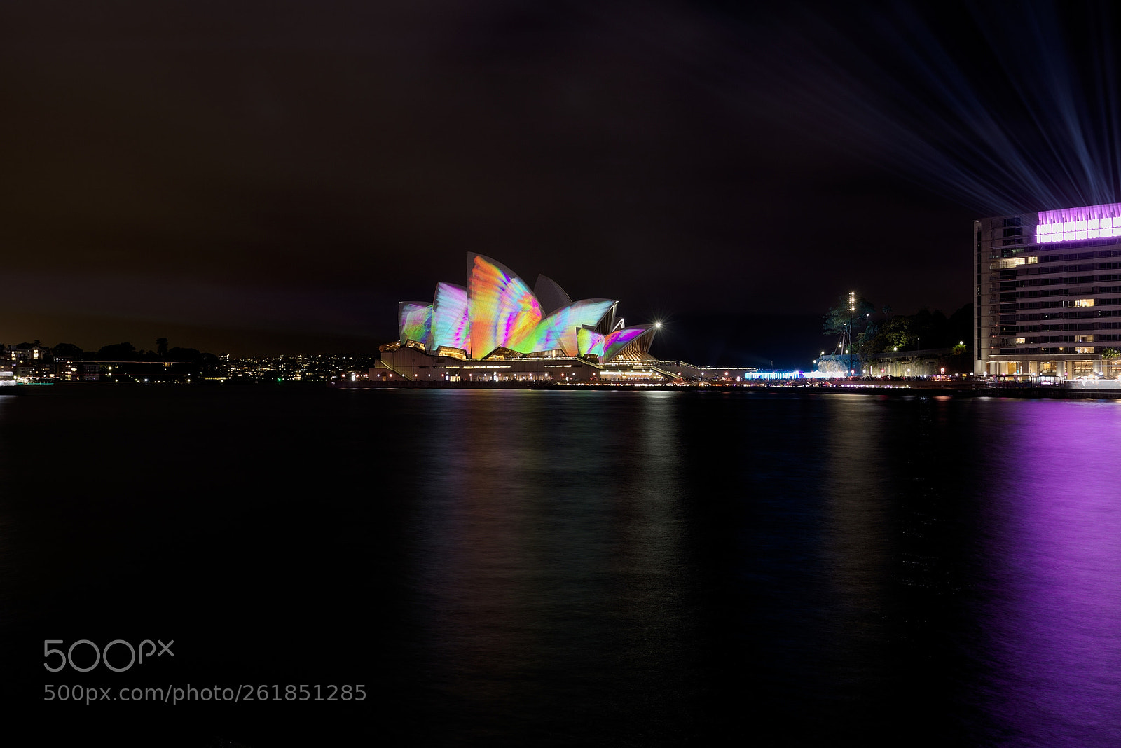 Canon EF 16-35mm F4L IS USM sample photo. Illuminated opera house photography