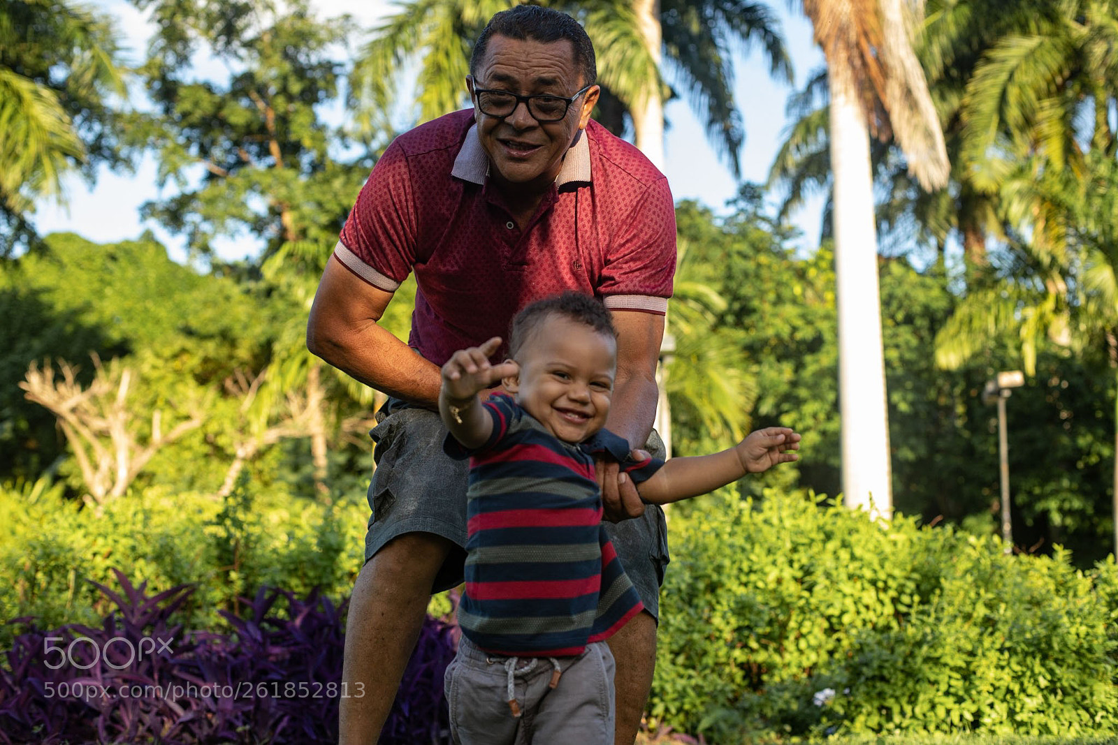 Canon EOS 6D Mark II sample photo. Run photography