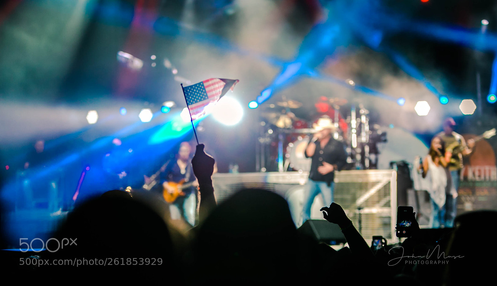 Canon EOS 6D sample photo. The red, white, and photography
