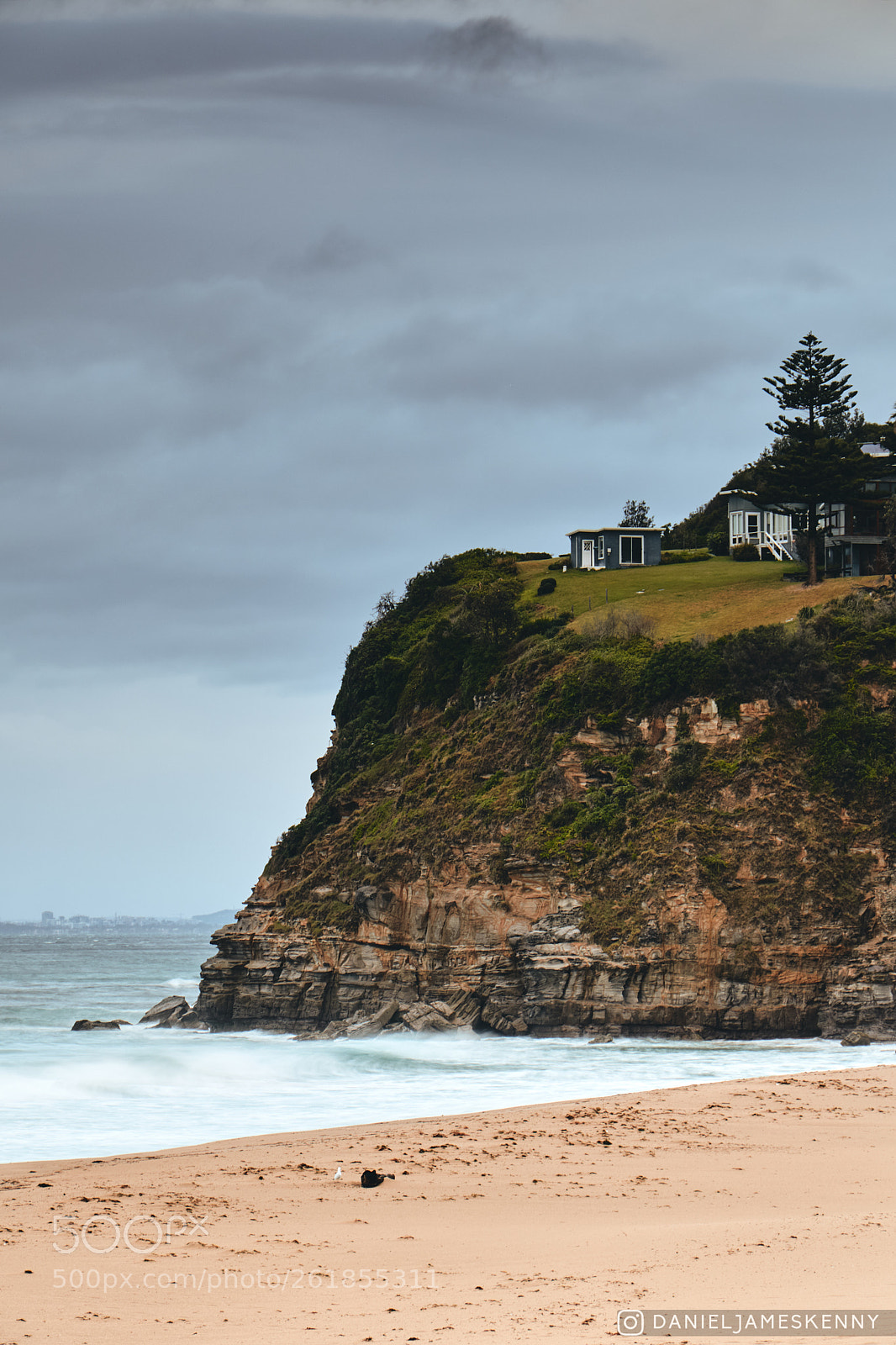 Canon EOS 7D Mark II sample photo. House on the cliff photography