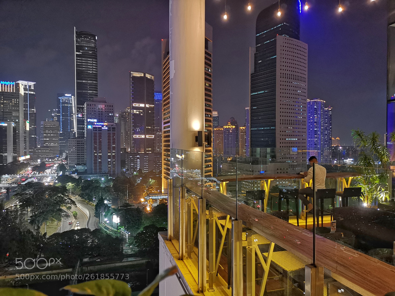 HUAWEI CLT-L29 sample photo. Rooftop deck and skylines photography