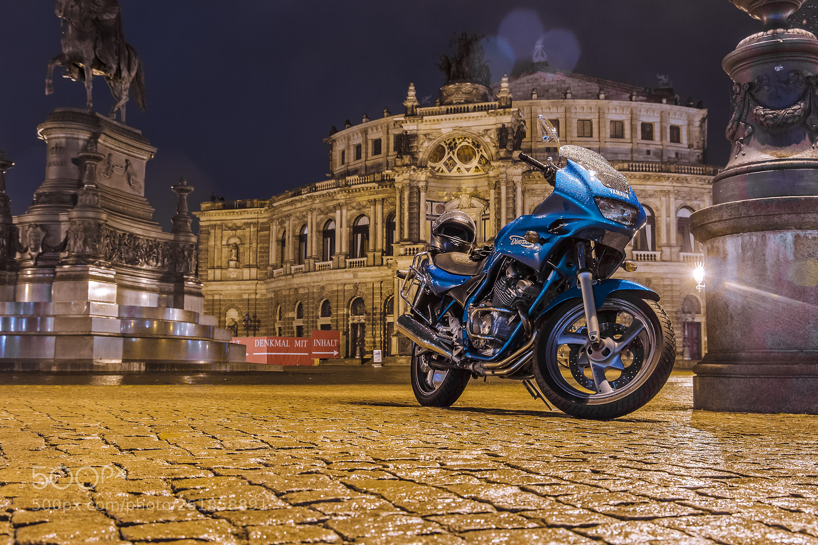 Canon EOS 700D (EOS Rebel T5i / EOS Kiss X7i) sample photo. Nightshot dresden photography