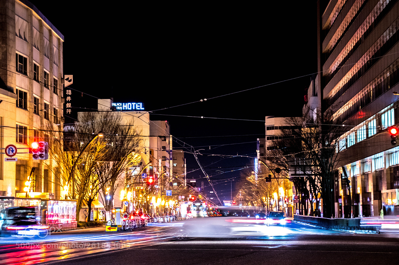 Canon EOS 800D (EOS Rebel T7i / EOS Kiss X9i) sample photo. Fukui night lights photography