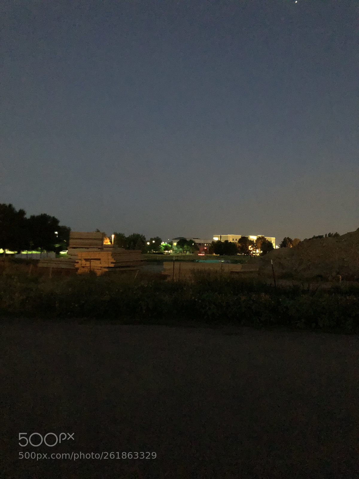Apple iPhone 8 sample photo. Chiaroscuro urbano? photography