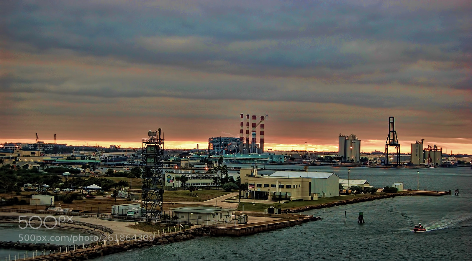 Nikon D40 sample photo. Hollywood harbor photography