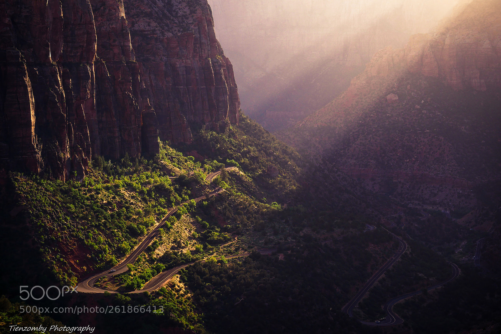 Panasonic Lumix DMC-GX85 (Lumix DMC-GX80 / Lumix DMC-GX7 Mark II) sample photo. Zion overlook photography