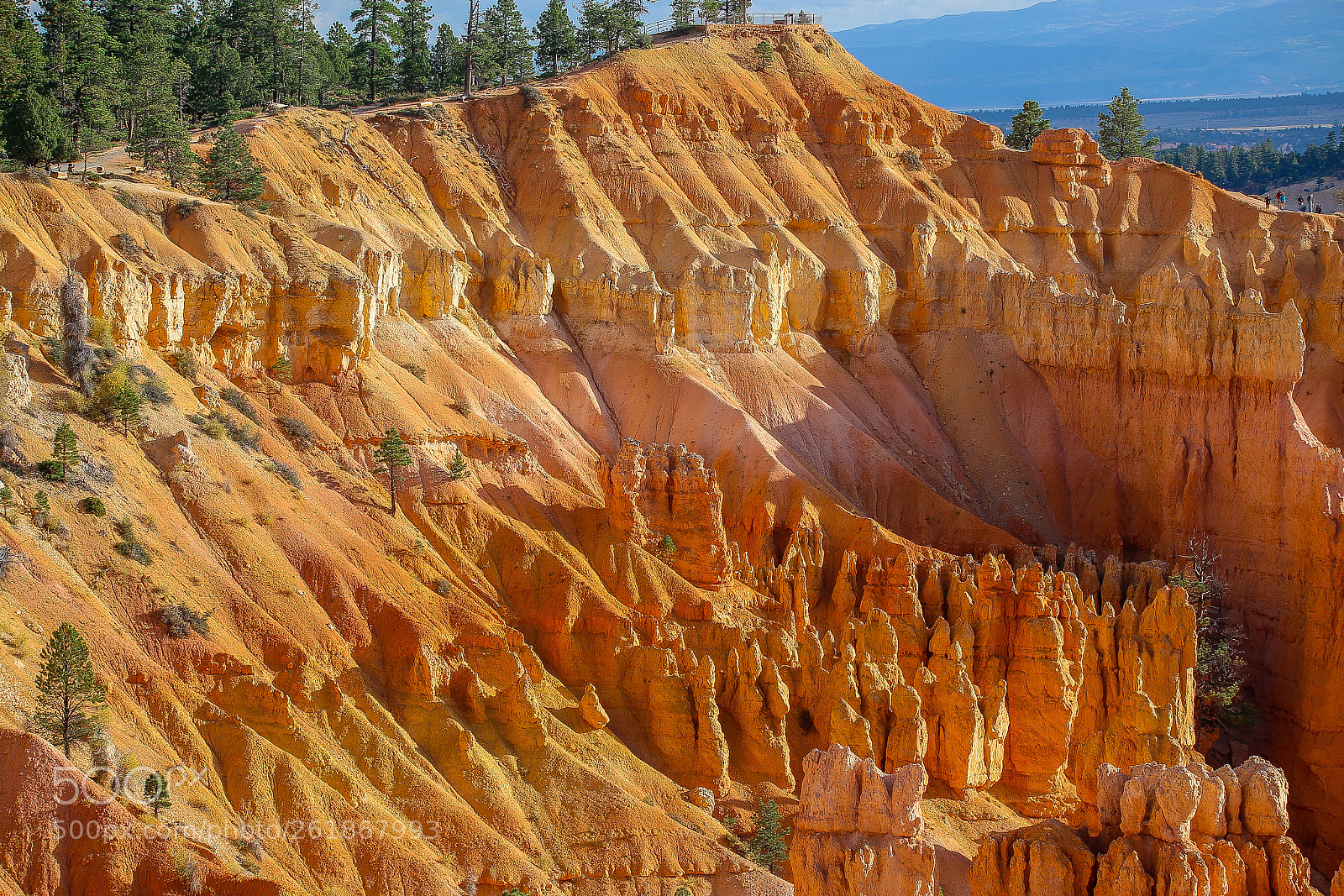 Canon EOS 6D sample photo. Hikers on the ledge photography