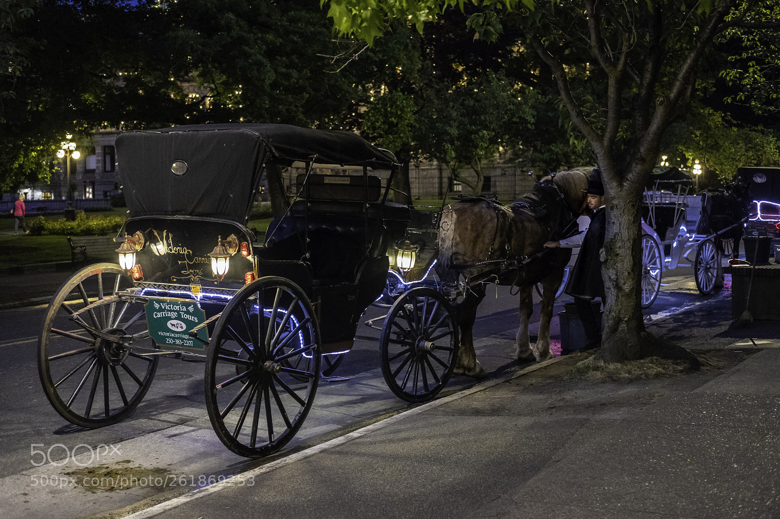 Fujifilm X-T2 sample photo. Due porte e un photography