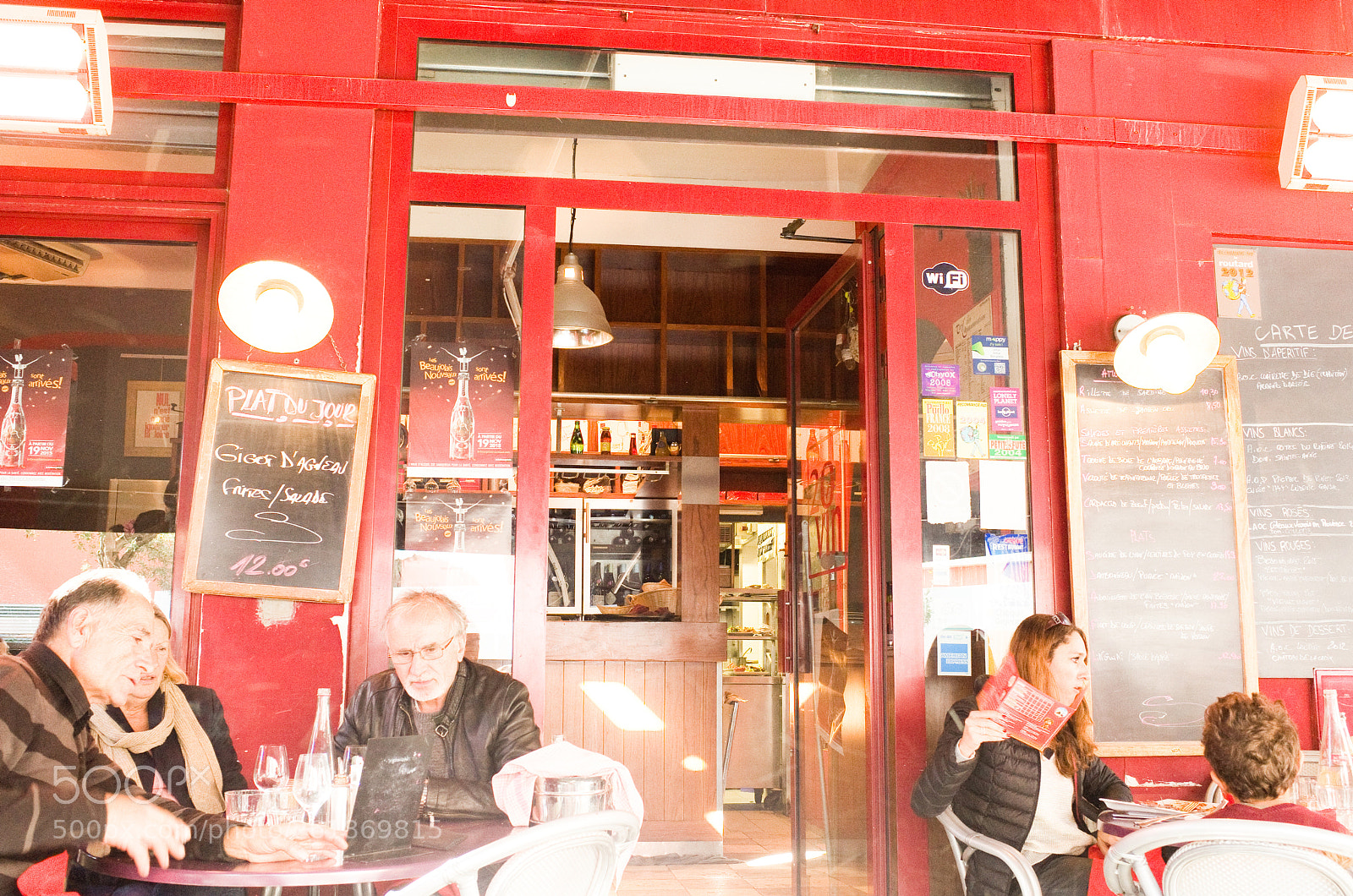 Ricoh GR sample photo. French restaurant & people photography