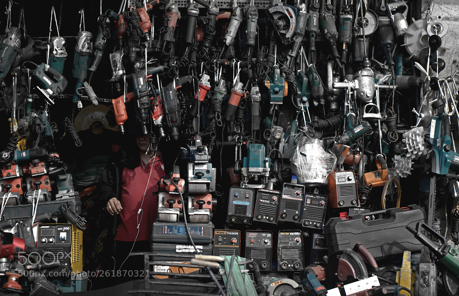 Sony a6000 sample photo. Organized mess photography