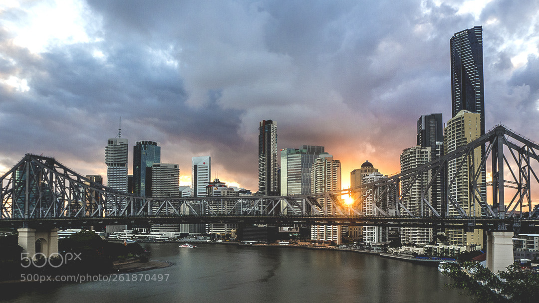 Olympus OM-D E-M10 sample photo. Story bridge, brisbane, 2017 photography