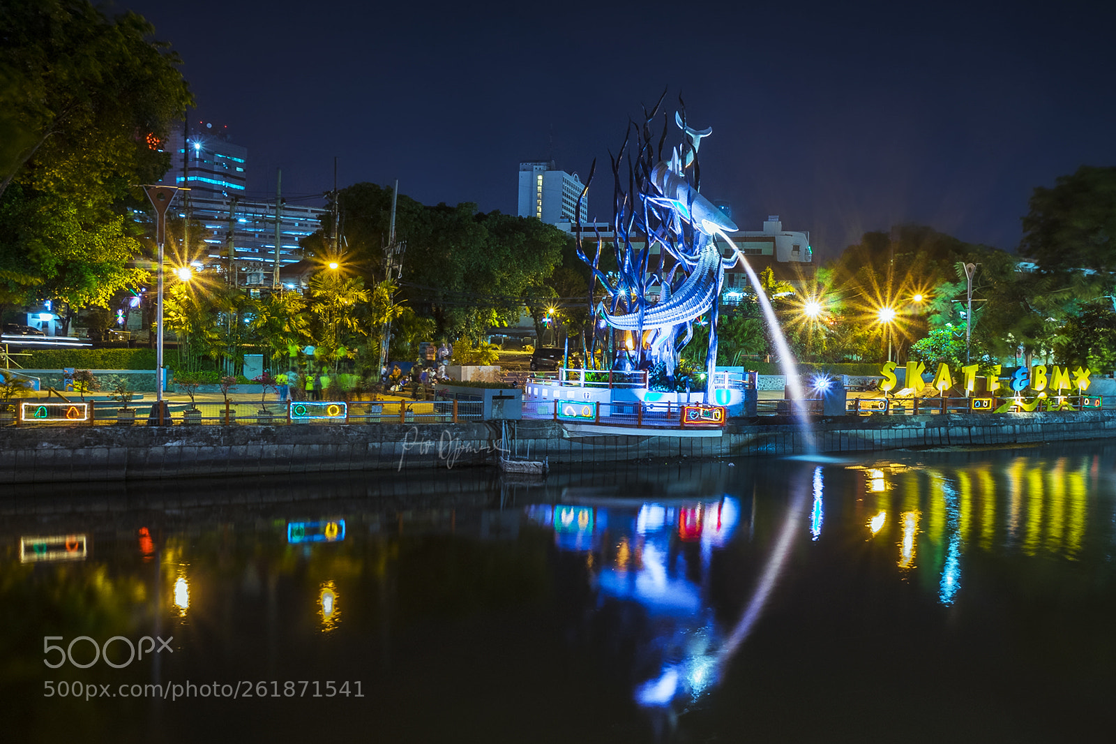 Sony a7 sample photo. City of mine......surabaya indonesia photography