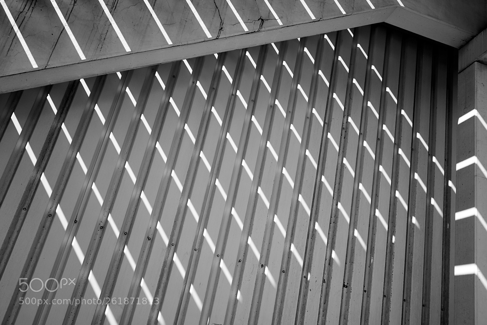 Ricoh GR II sample photo. Lockstitch photography