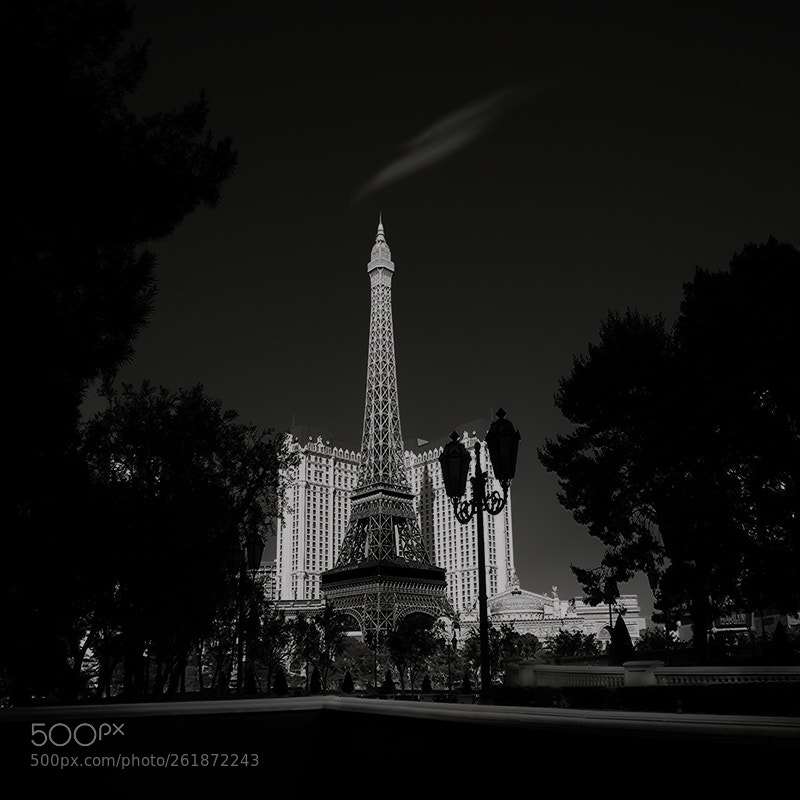 Fujifilm X-T2 sample photo. Paris vegas photography