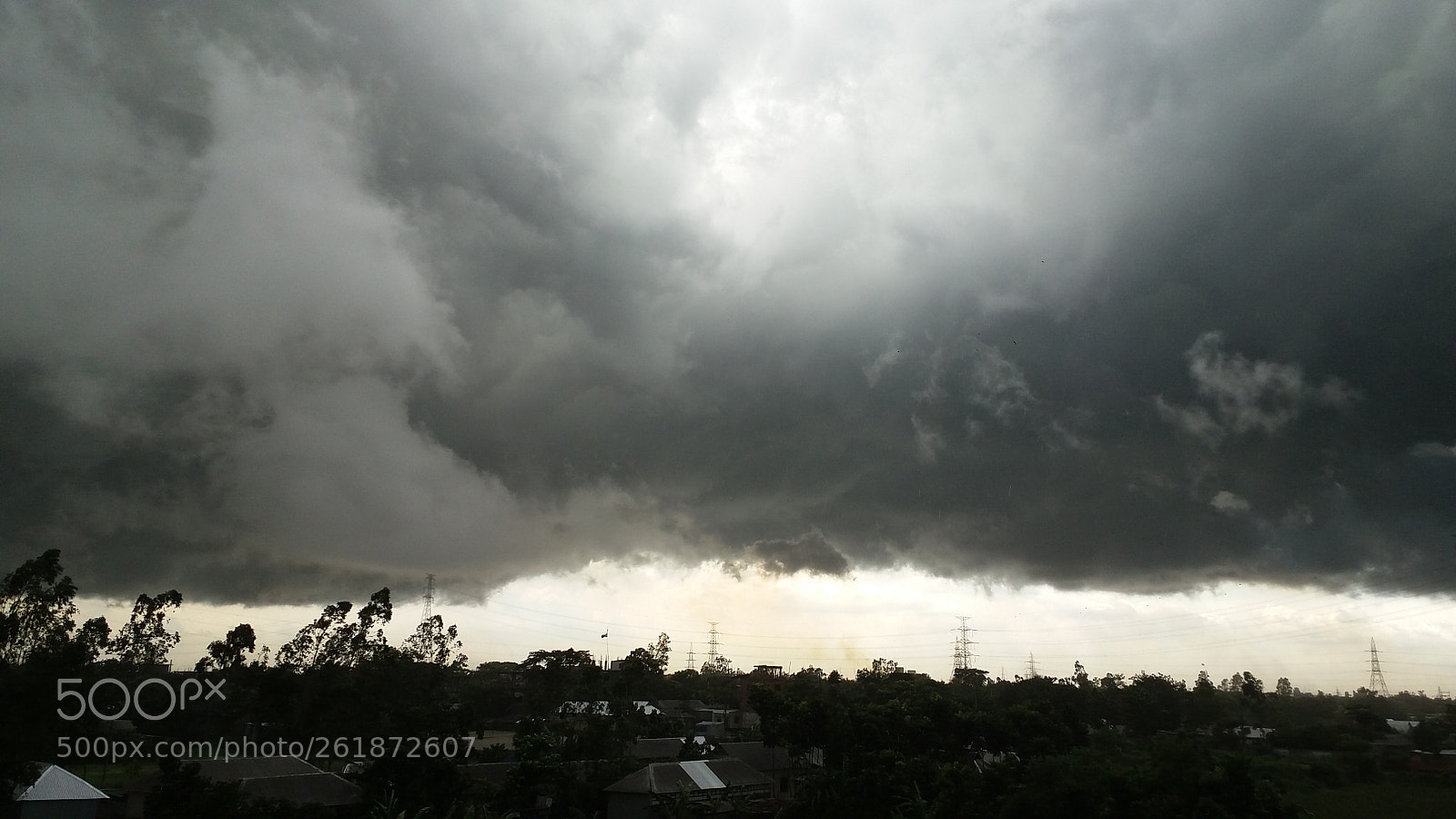 Samsung Galaxy E7 sample photo. Darksky clouds photography
