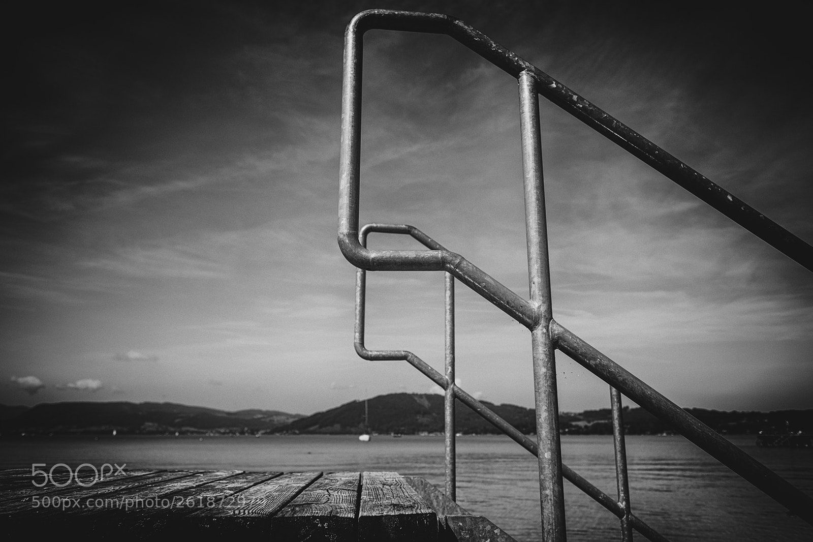 Fujifilm X-Pro2 sample photo. Stairs on the lake photography