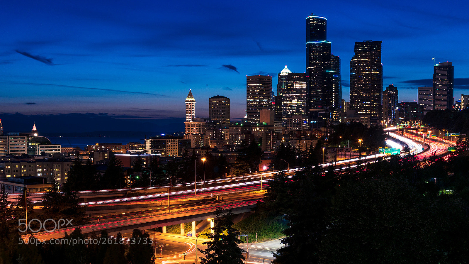 Sony a6500 sample photo. Seattle twilight photography