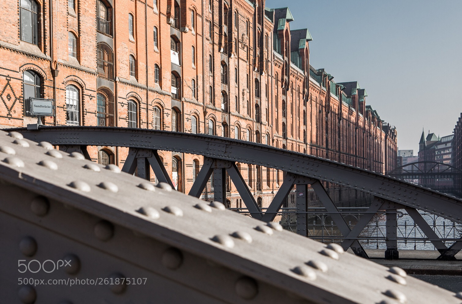 Canon EOS 5D Mark IV sample photo. Sandbr cke - speicherstadt photography