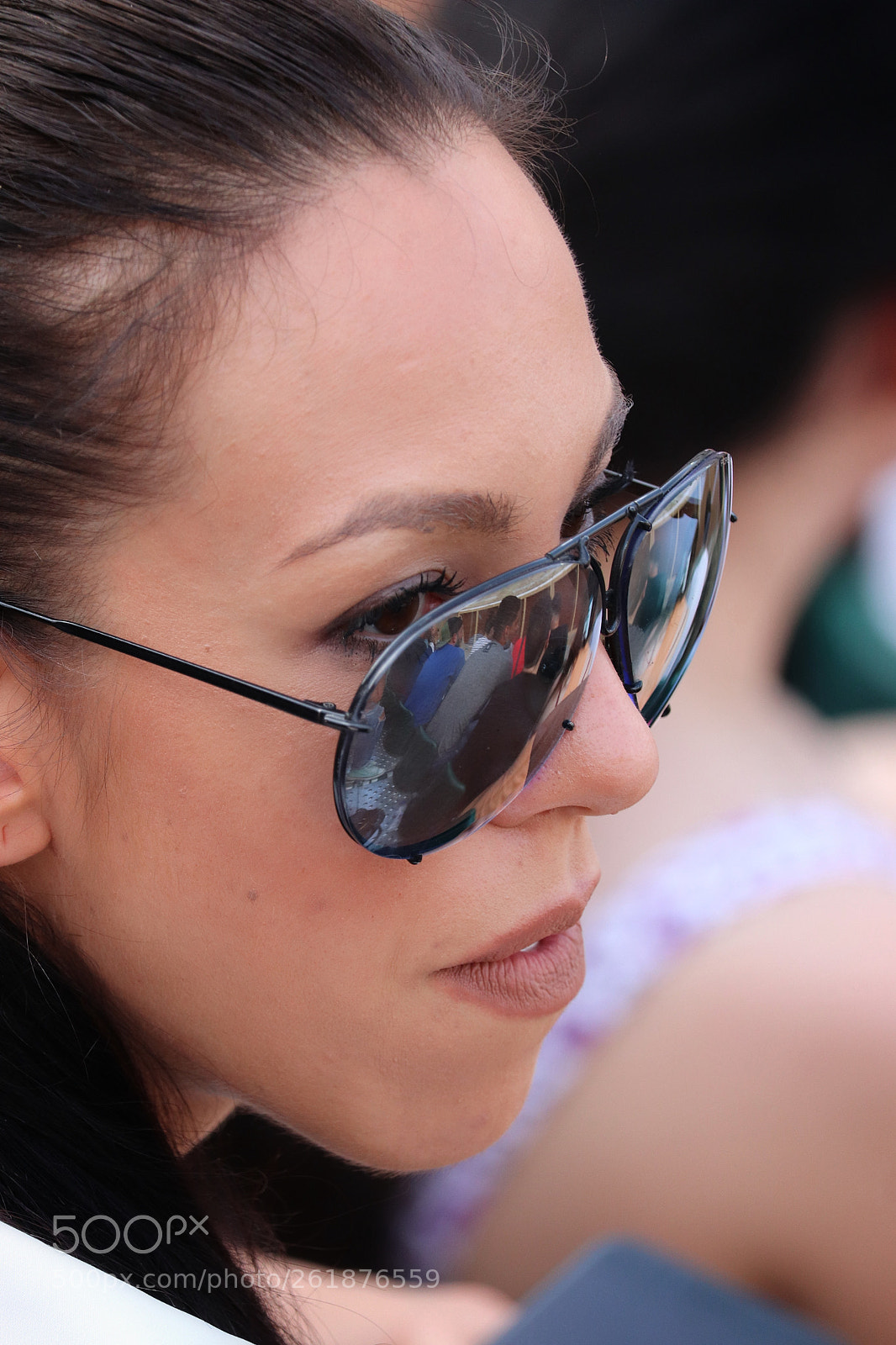 Canon EOS 800D (EOS Rebel T7i / EOS Kiss X9i) sample photo. Spectator watching the action 1 photography