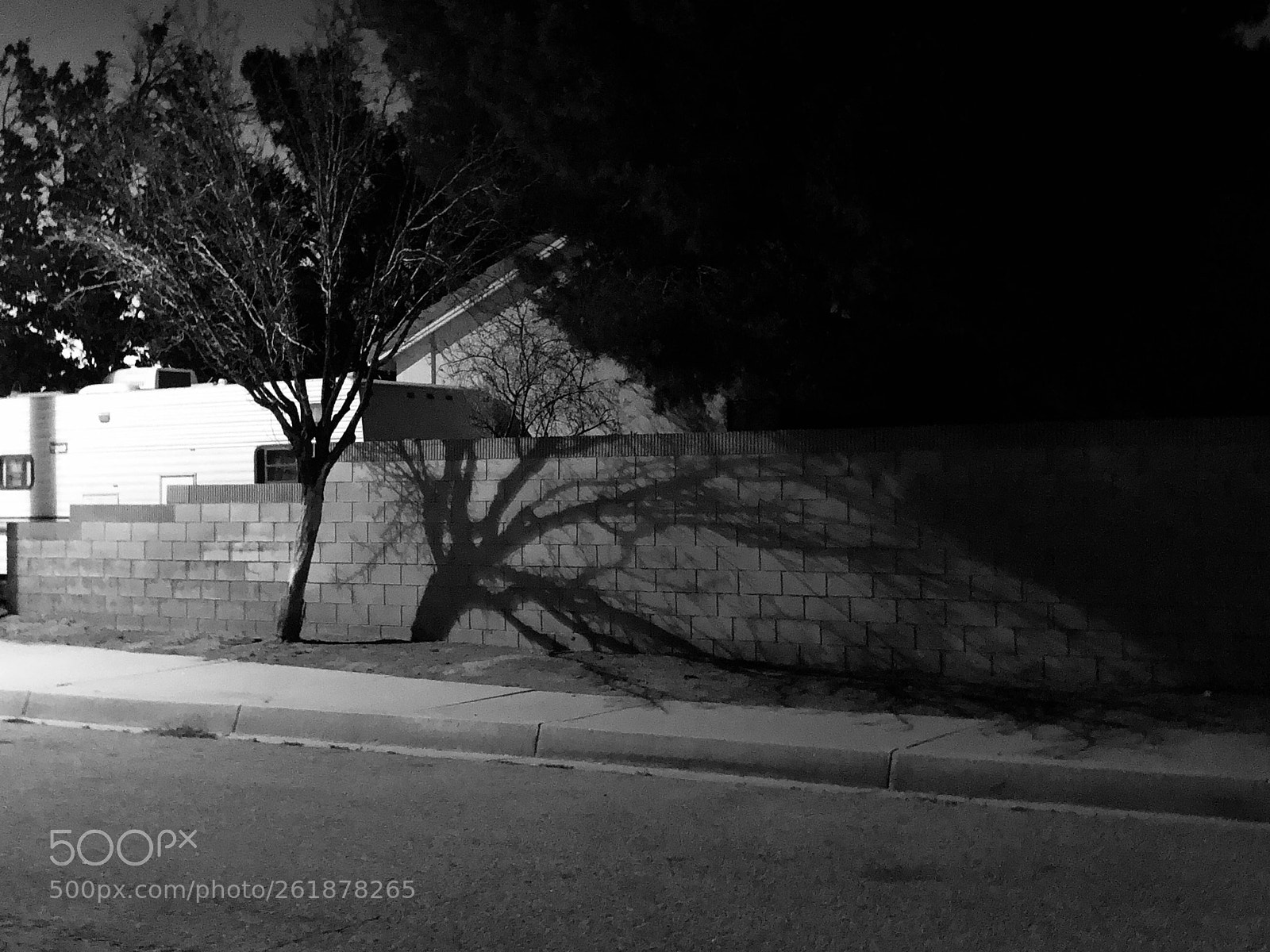 Apple iPhone 8 Plus sample photo. Desert night with shadow photography