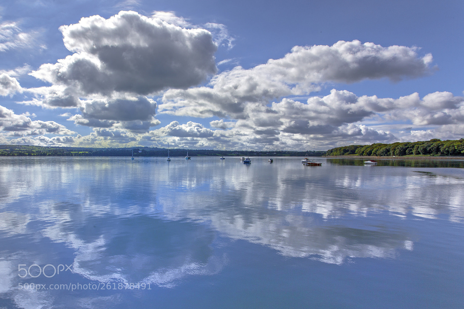 Canon EOS 5D Mark II sample photo. River clouds photography