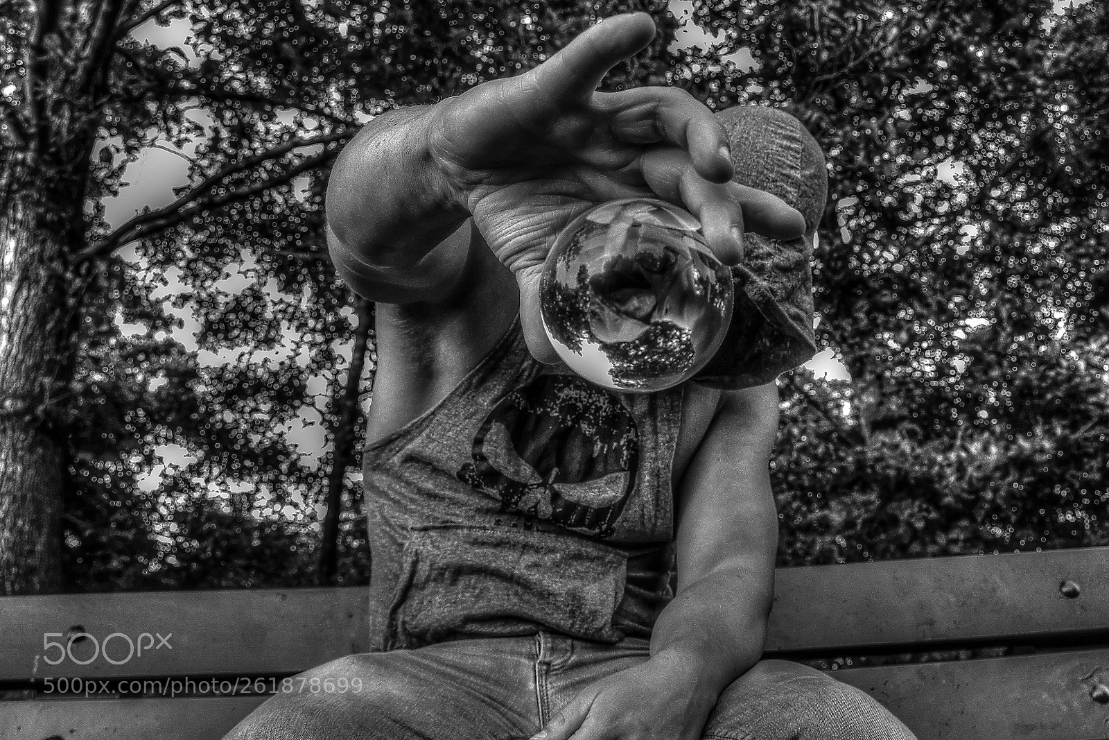 Nikon D7200 sample photo. Looking true my lensball photography