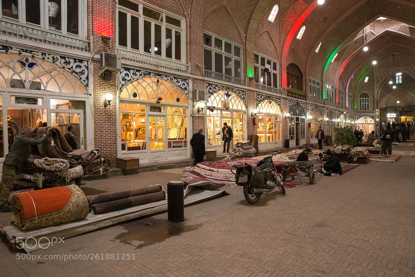 Canon EOS 6D sample photo. Bazaar of tabriz photography