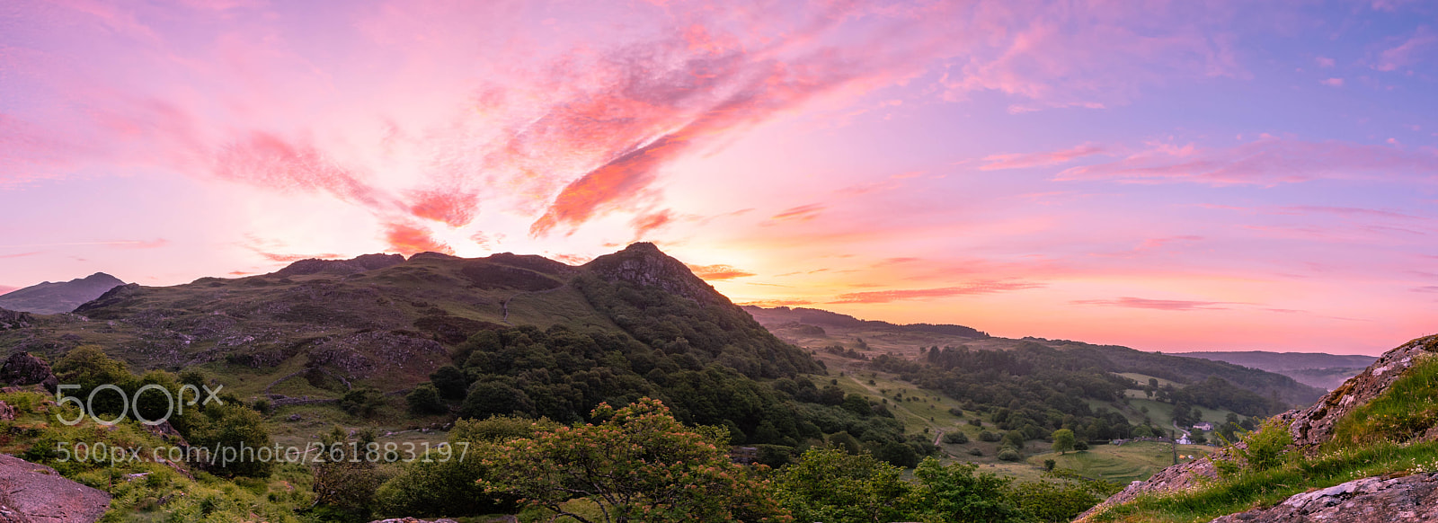 Nikon D750 sample photo. Sunrise over clogwyn mawr photography