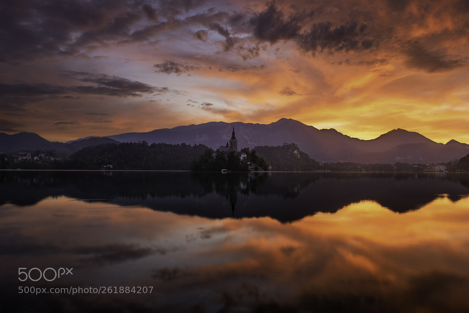 Nikon D810 sample photo. Bleeding sky | bled, slovenia photography