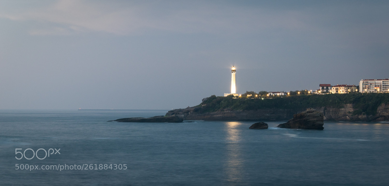Nikon D5300 sample photo. Biarritz's lighthouse photography