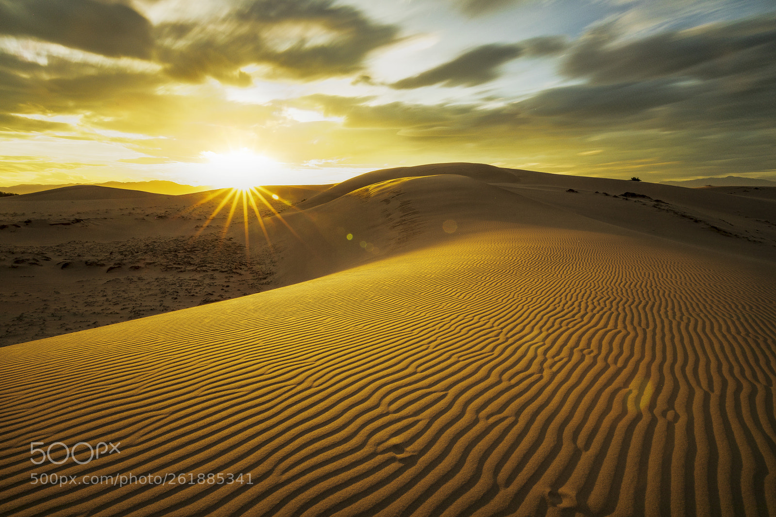 Canon EOS 5D Mark IV sample photo. Sunset photography