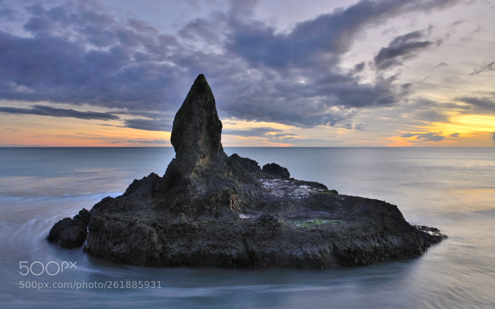 Nikon AF-S Nikkor 24-70mm F2.8G ED sample photo. Sunset over bethells rock! photography
