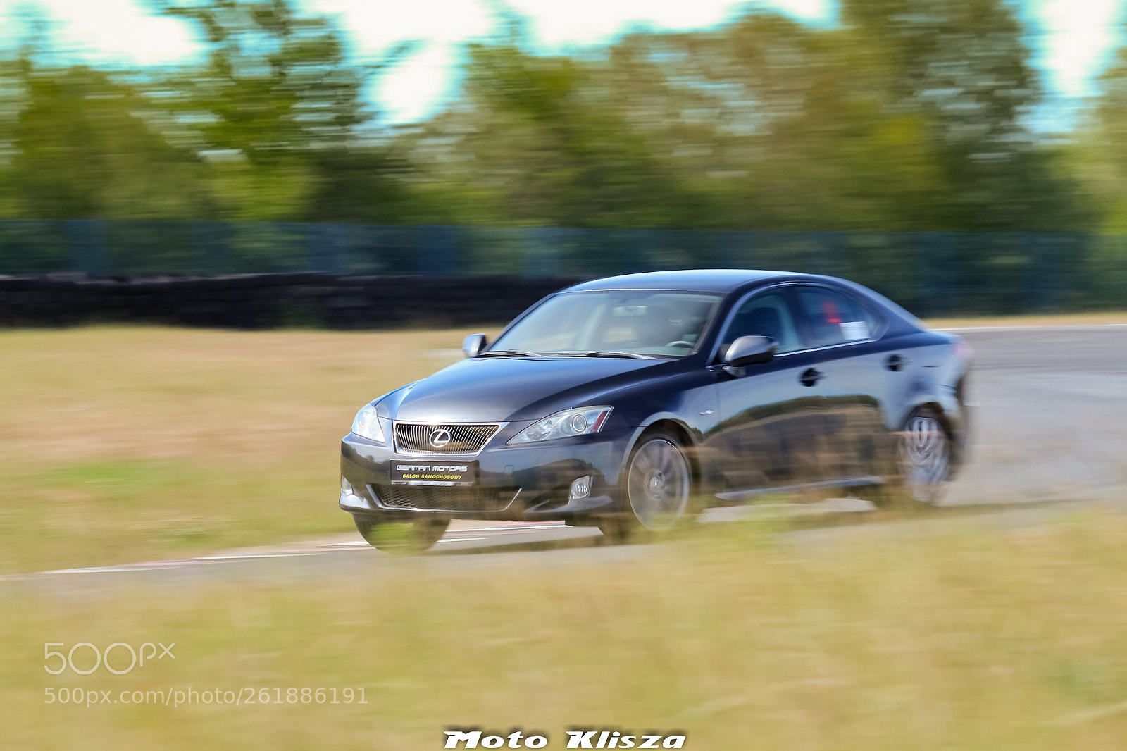 Canon EOS 1200D (EOS Rebel T5 / EOS Kiss X70 / EOS Hi) sample photo. Lexus on track photography
