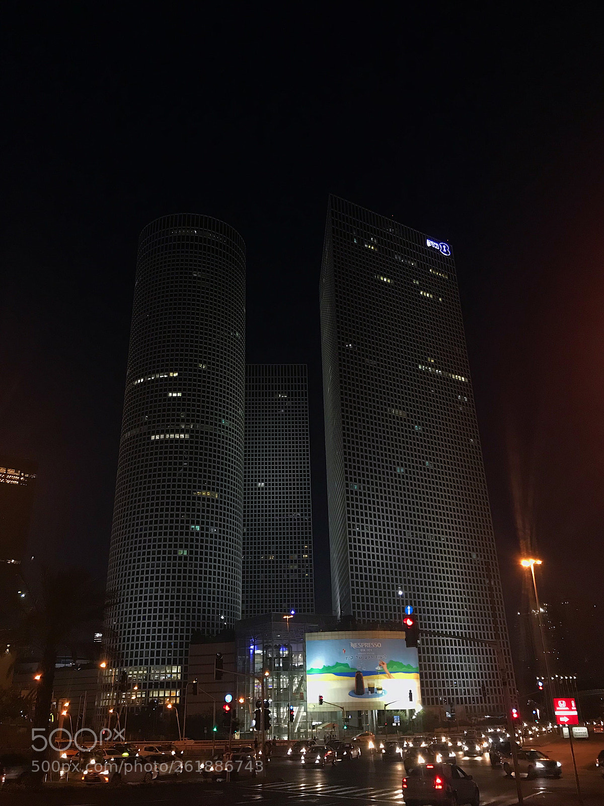 Apple iPhone 7 Plus sample photo. Night in tel aviv photography