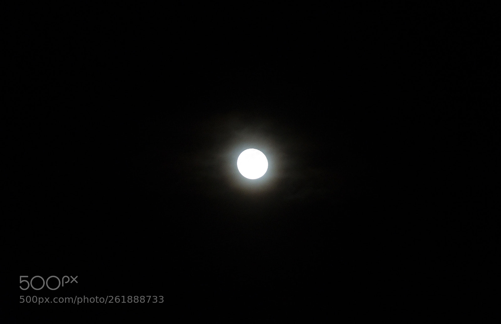 Nikon D500 sample photo. Clouded moon photography