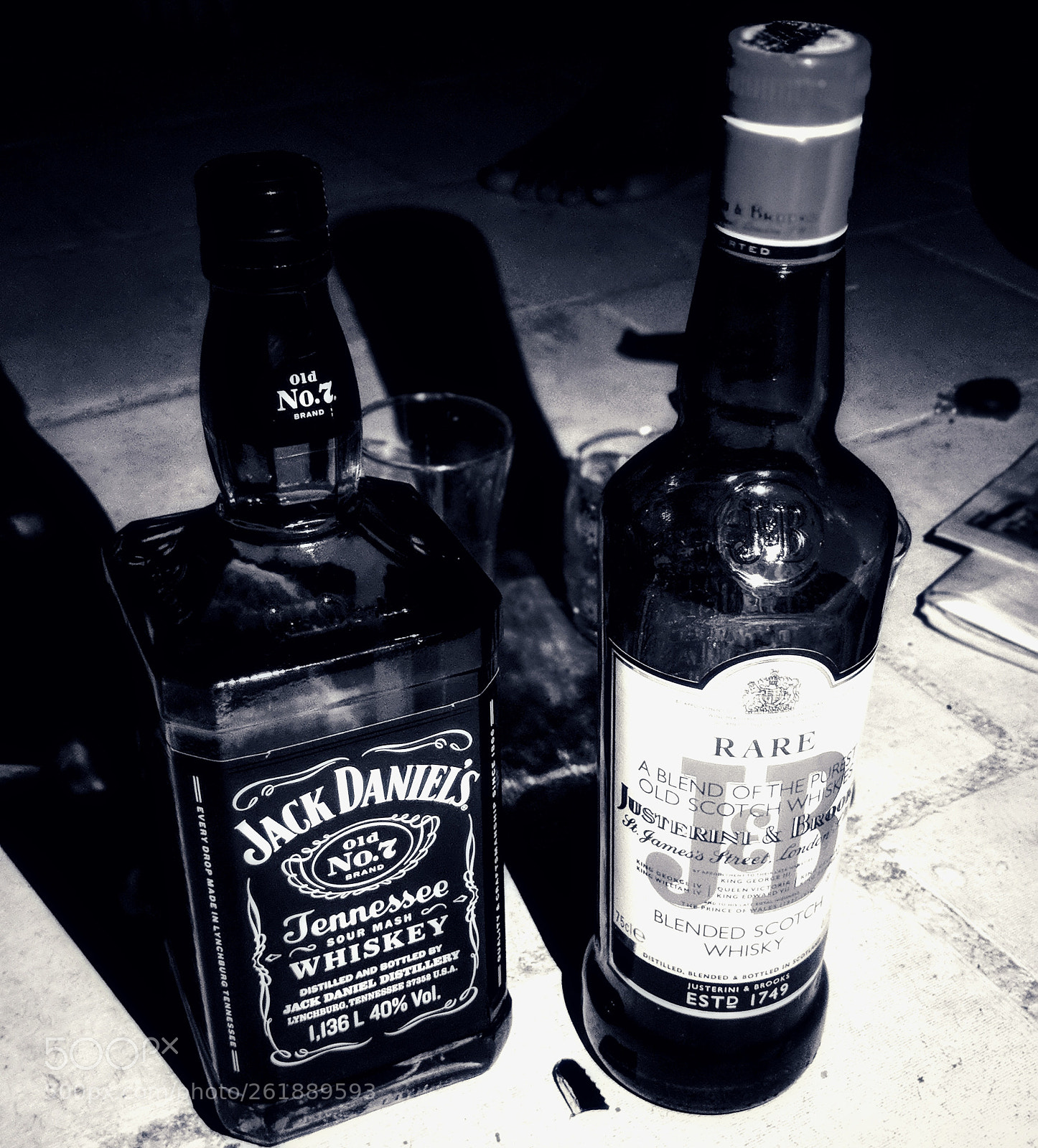 Google Pixel 2 sample photo. Productgraphy photography