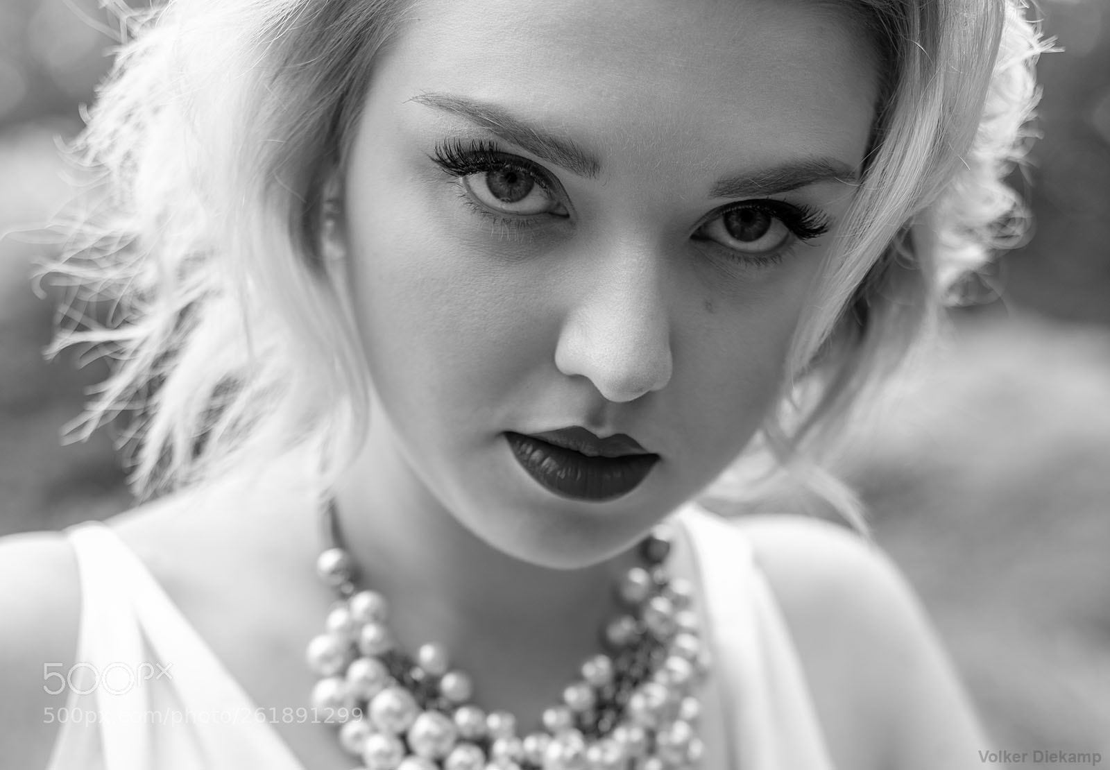 Nikon D750 sample photo. She's got the look photography