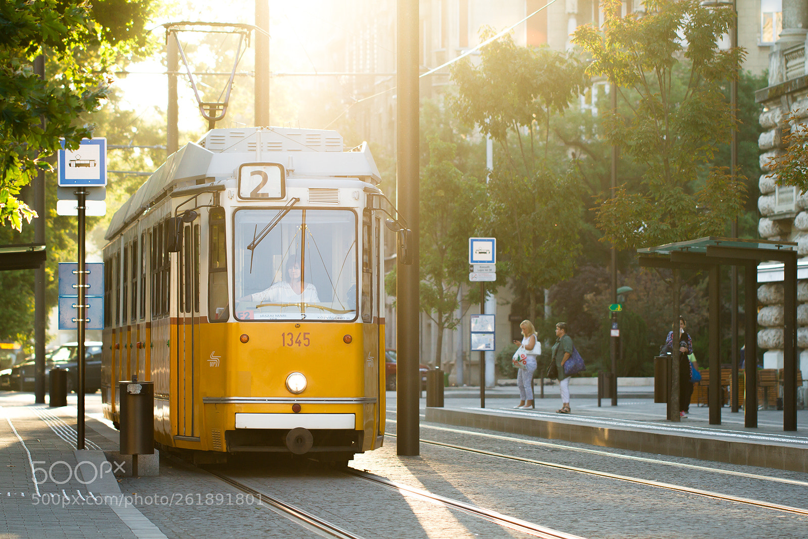 Canon EOS 7D sample photo. Yellow tram in budapest photography