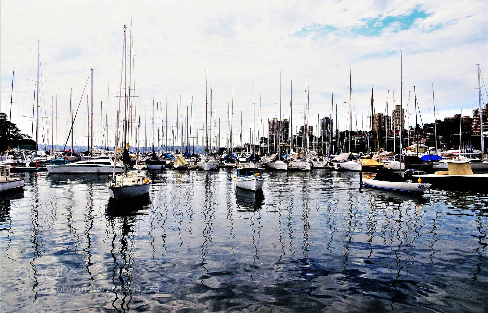 Sony Cyber-shot DSC-HX90V sample photo. Boats parking photography